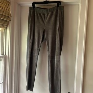 Lafayette 148 suede front stretch pull on leggings.  Dove grey.  XL.